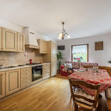 Villa Agritur Broch à Fiera Di Primiero Chambre photo